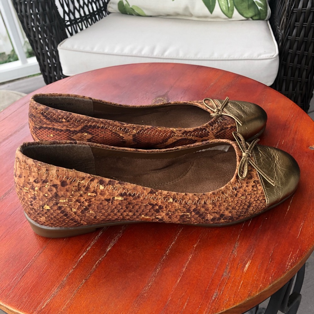 Aerosoles Bectify Snakeskin Cork Ballet Flat - 7.5 - Picture 1 of 5